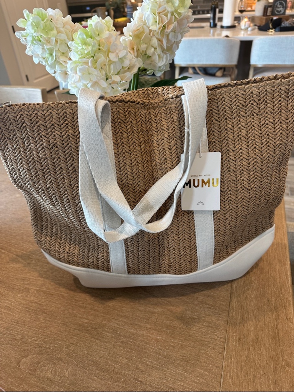 New Mumu Natural Straw/Canvas Tote
